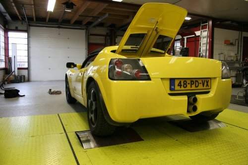 awww.verboom.net__images_speedster_20050121_rollers.jpg