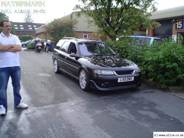 acdn.z22se.com_userpix_41_me_and_car_1.jpg