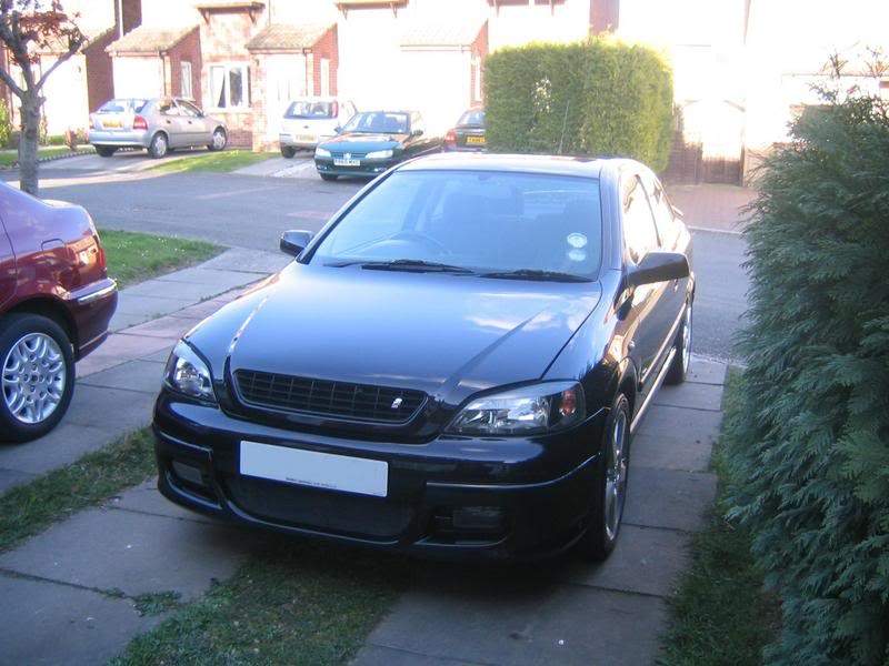 ai31.photobucket.com_albums_c394_Simd_astra_2007_Carapril07100.jpg