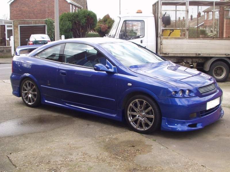 acdn.z22se.com_userpix_525_astra_coupe_with_kit_003_2.jpg