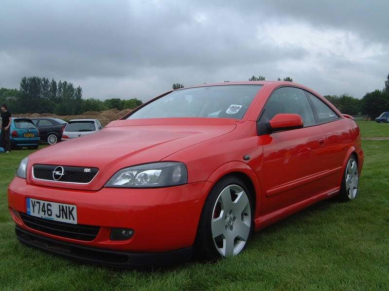 ai69.photobucket.com_albums_i63_james87___Astra3.jpg
