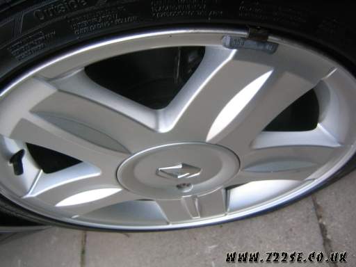 acdn.z22se.com_userpix_2_cliowheels002_1.jpg