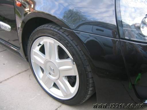 acdn.z22se.com_userpix_2_cliowheels001_1.jpg