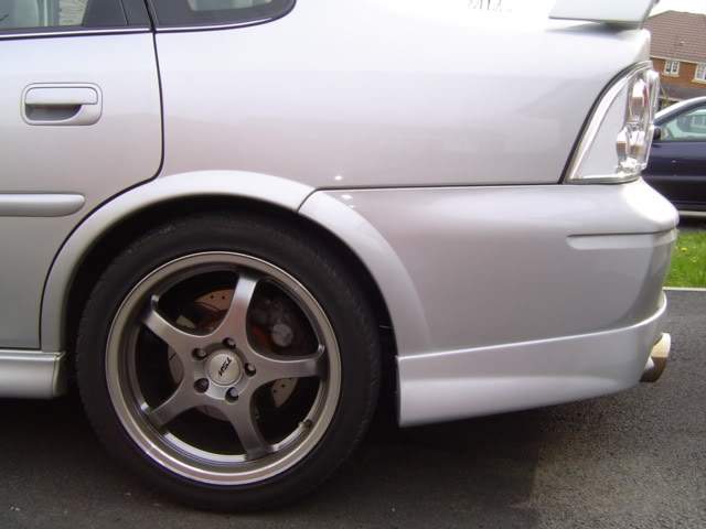 aimg.photobucket.com_albums_v408_andy281001_DSC00754.jpg
