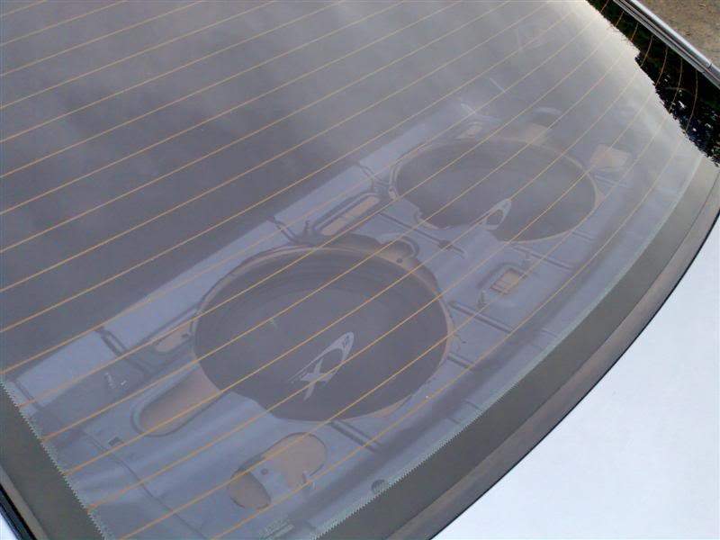 ai90.photobucket.com_albums_k262_evocarlos_IB_20install_Image519Medium.jpg