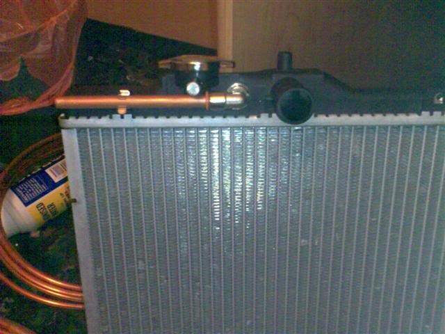 ai90.photobucket.com_albums_k262_evocarlos_water_20cooled_Image567Small.jpg
