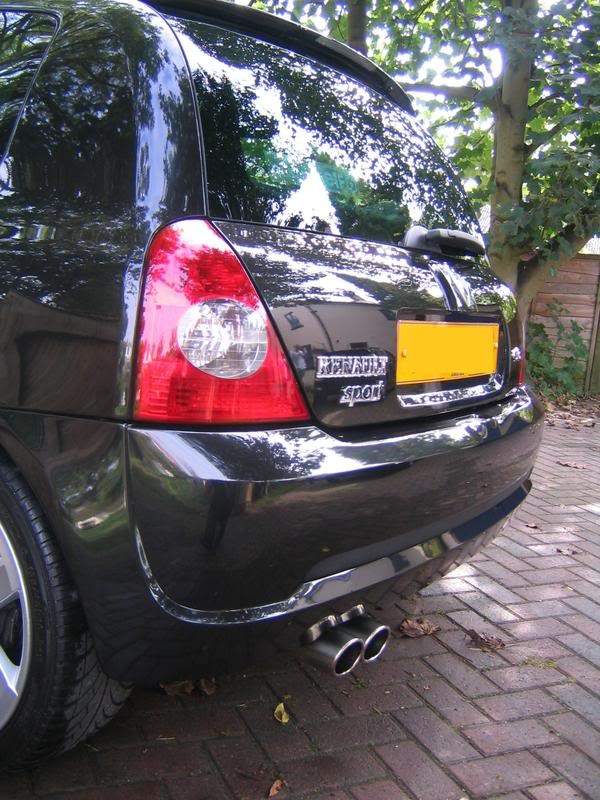 ai31.photobucket.com_albums_c394_Simd_Clio_20polished_Camera221.jpg