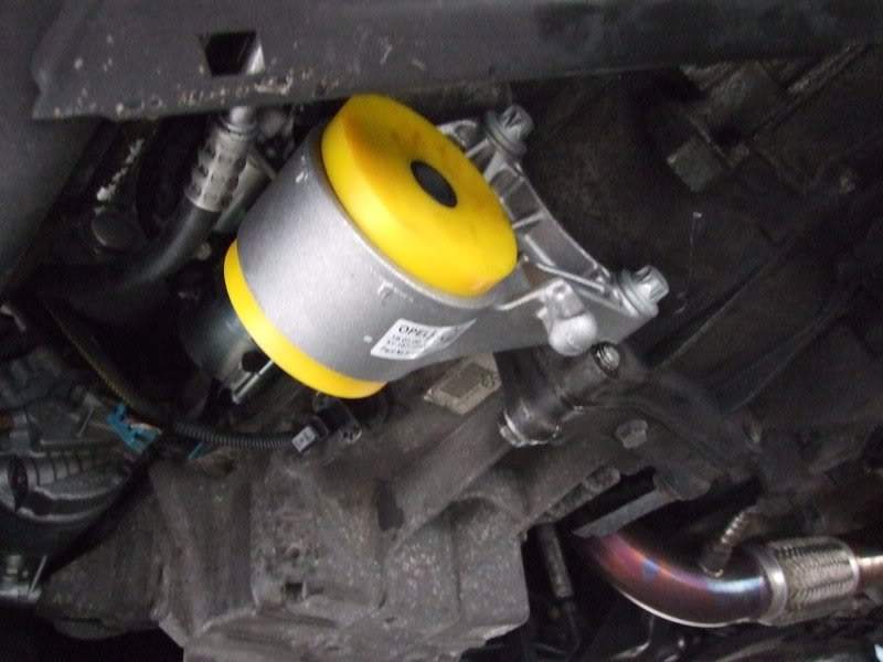 ai3.photobucket.com_albums_y62_johnnyn1973_EngineMountBracketProjectPics013.jpg