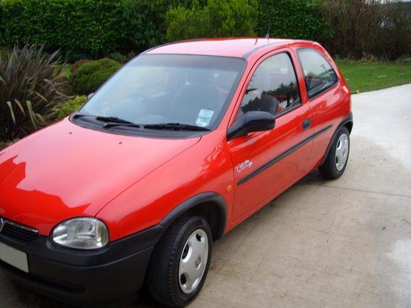 ai31.photobucket.com_albums_c394_Simd_Corsa_2008_SS850347.jpg