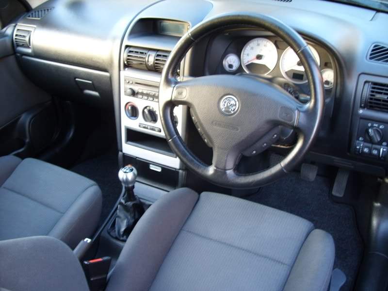 ai31.photobucket.com_albums_c394_Simd_Astra_2009_SS850375.jpg