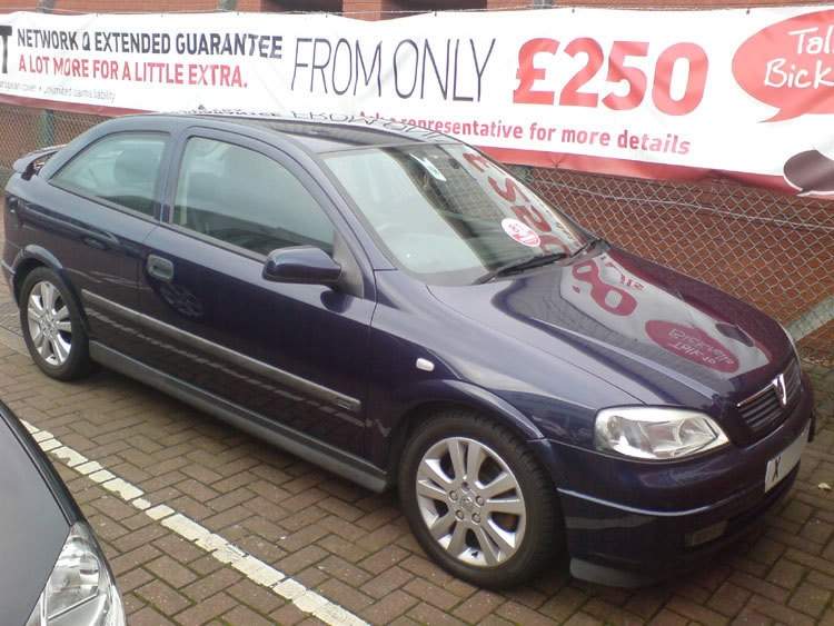 ai38.photobucket.com_albums_e112_alexellson_Astra_20Mk4_New_3.jpg