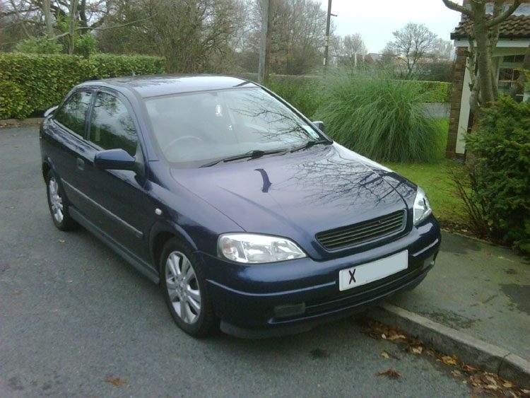ai38.photobucket.com_albums_e112_alexellson_Astra_20Mk4_Nov_26_6.jpg
