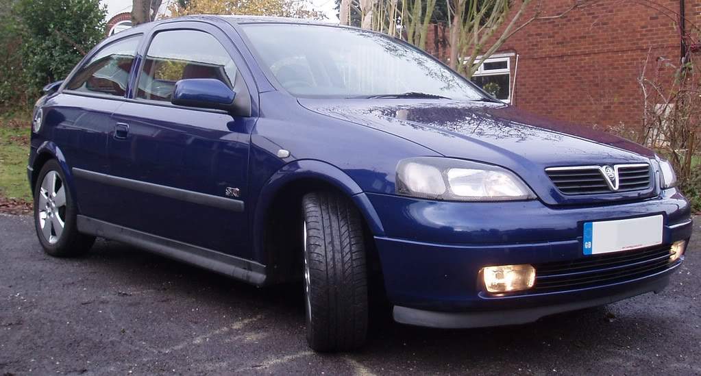 ai520.photobucket.com_albums_w326_safepad_My_20Astra_My_Astra.jpg