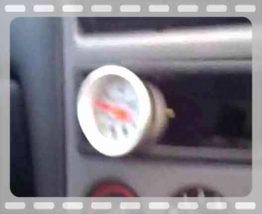 aimg.photobucket.com_albums_v318_markmk_th_Video0019.jpg