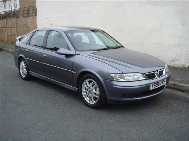 ai45.photobucket.com_albums_f99_MarkGolf_vectra_DSC00061.jpg