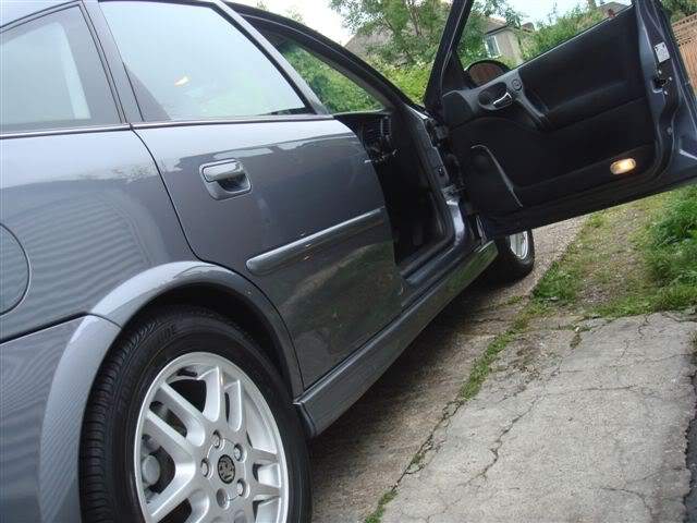 ai45.photobucket.com_albums_f99_MarkGolf_vectra_DSC00049.jpg