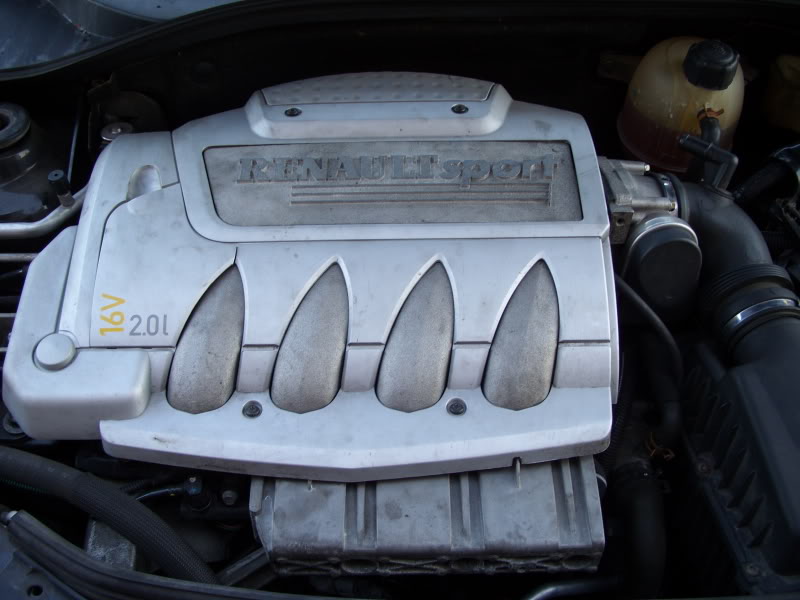 ai31.photobucket.com_albums_c394_Simd_Clio_20oct_2009_SS850983.jpg