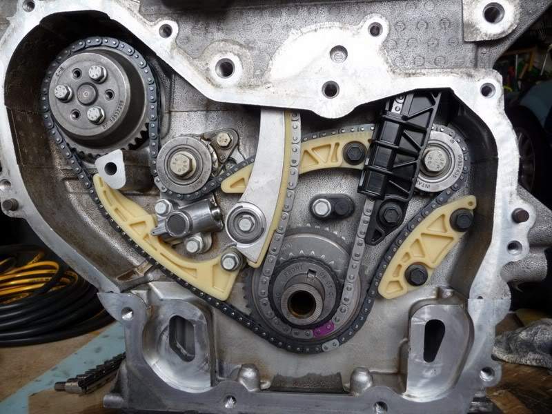 ai211.photobucket.com_albums_bb157_techieboy_vx_new_20engine_20build_P1010088_80.jpg
