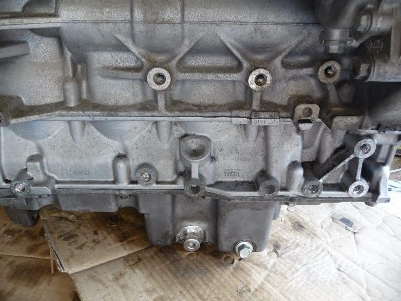 ai211.photobucket.com_albums_bb157_techieboy_vx_new_20engine_20build_P1010086_80.jpg