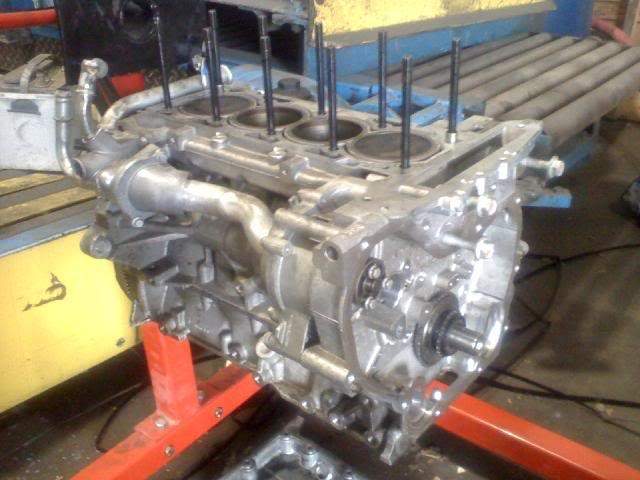ai139.photobucket.com_albums_q307_DaFlyinSkwirl_0422080001.jpg