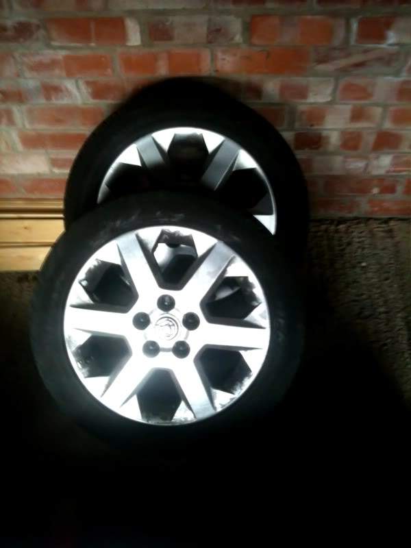 aimg.photobucket.com_albums_v719_ebthesned_IMG_0166.jpg