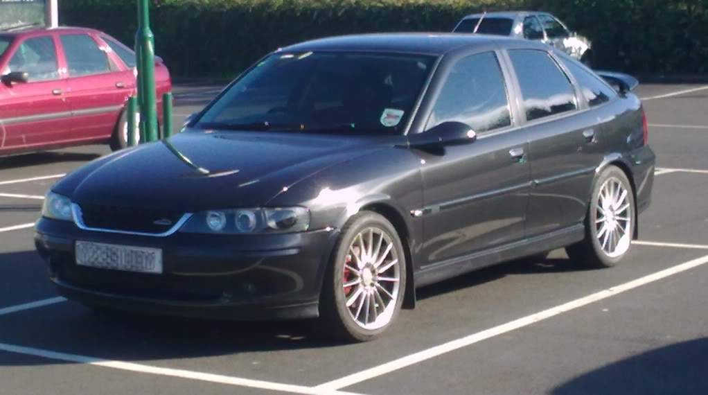 ai752.photobucket.com_albums_xx168_vectrabucket_vec001.jpg