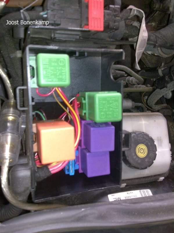 ai6.photobucket.com_albums_y201_calibrac20ne_Astra_20Cabriolet_Nokia_N96_joost10.jpg