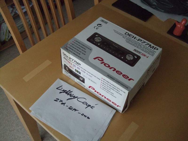 ahomepage.ntlworld.com_adam.marsland_Parts_20for_20sale_Radio_20box.jpg