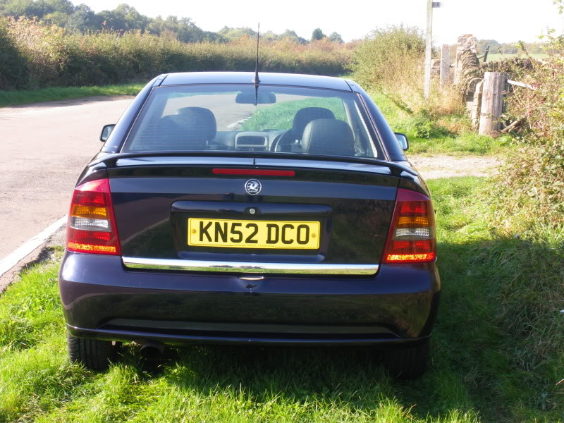 ai76.photobucket.com_albums_j4_rwinstanley_astra_IMGP2097.jpg