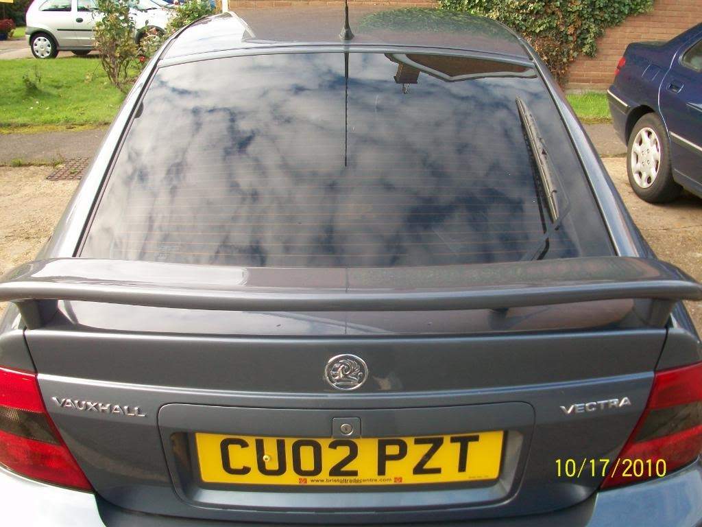 ai1181.photobucket.com_albums_x434_simon098_vectra_100_0402.jpg