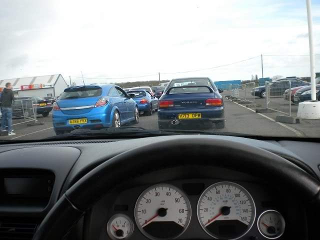 ai244.photobucket.com_albums_gg19_Mordoklej_Vauxhall_20Astra_20SRI_SantaPod.jpg