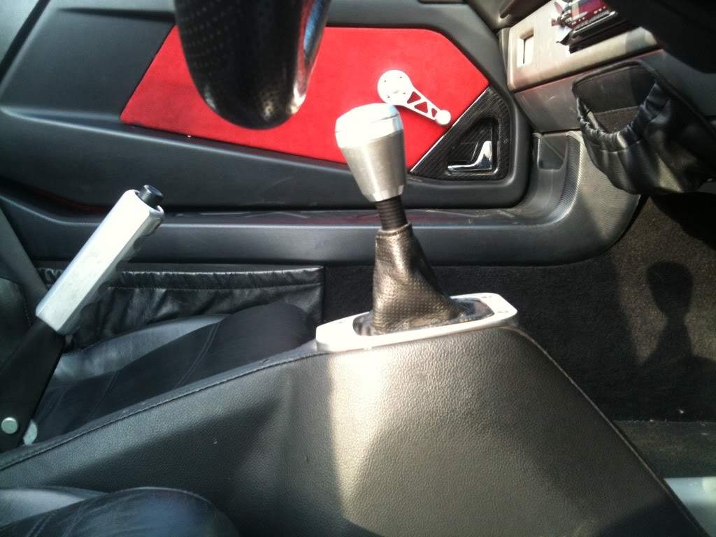 ai826.photobucket.com_albums_zz188_Seb_Ferraro_Cars_VX220_20Mk3_IMG_0283.jpg