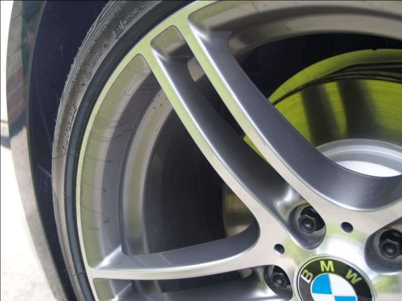ai31.photobucket.com_albums_c394_Simd_P_20BMW__5217529.jpg