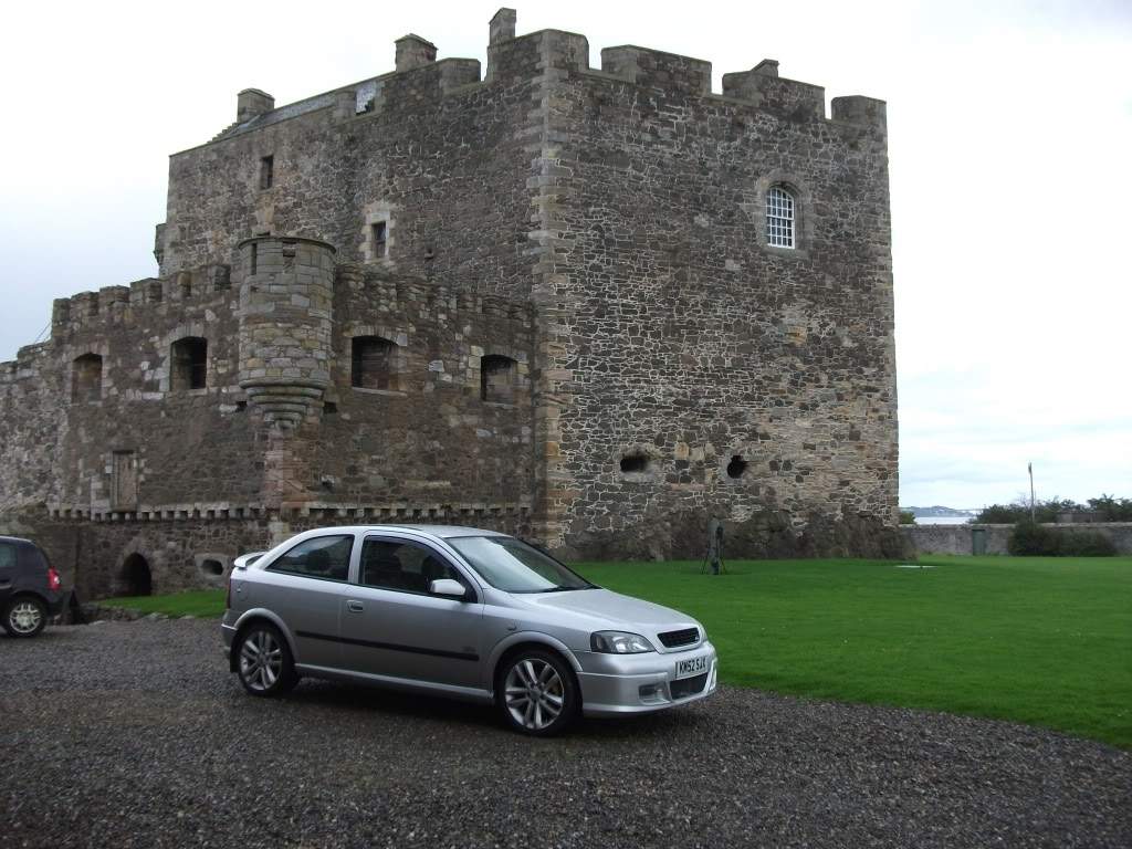ai1226.photobucket.com_albums_ee411_tees1981_MyAstra016.jpg