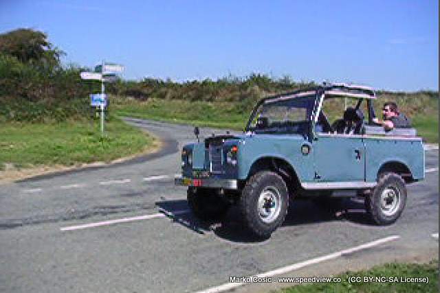 awww.speedview.co_wordpress_wp_content_gallery_land_rover_fullscreen_capture_281.jpg