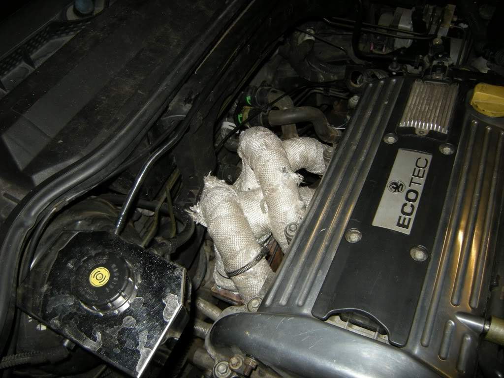 ai293.photobucket.com_albums_mm47_jaycalellvic_supercharger_DSCN3388.jpg