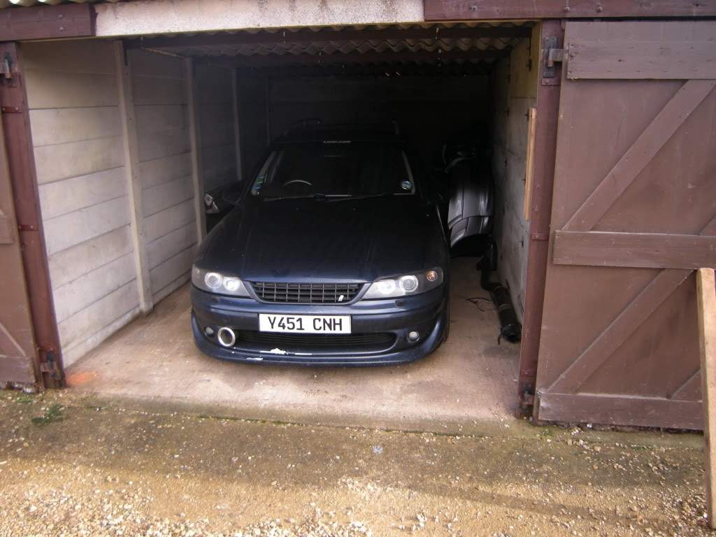ai293.photobucket.com_albums_mm47_jaycalellvic_supercharger_DSCN3410.jpg