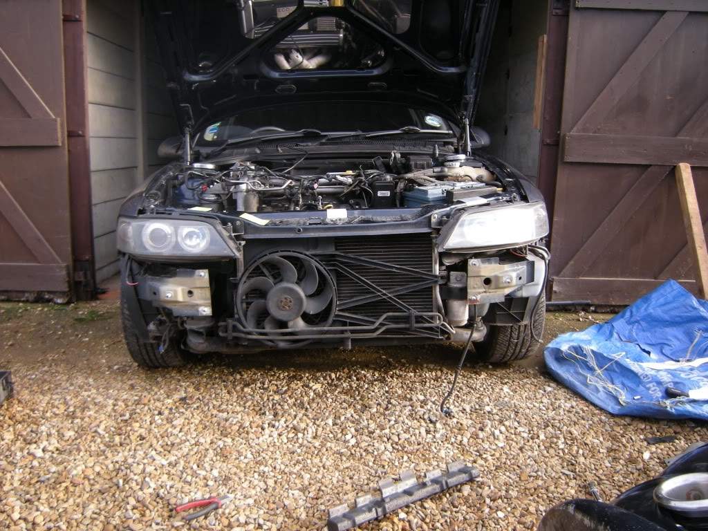 ai293.photobucket.com_albums_mm47_jaycalellvic_supercharger_DSCN3416.jpg