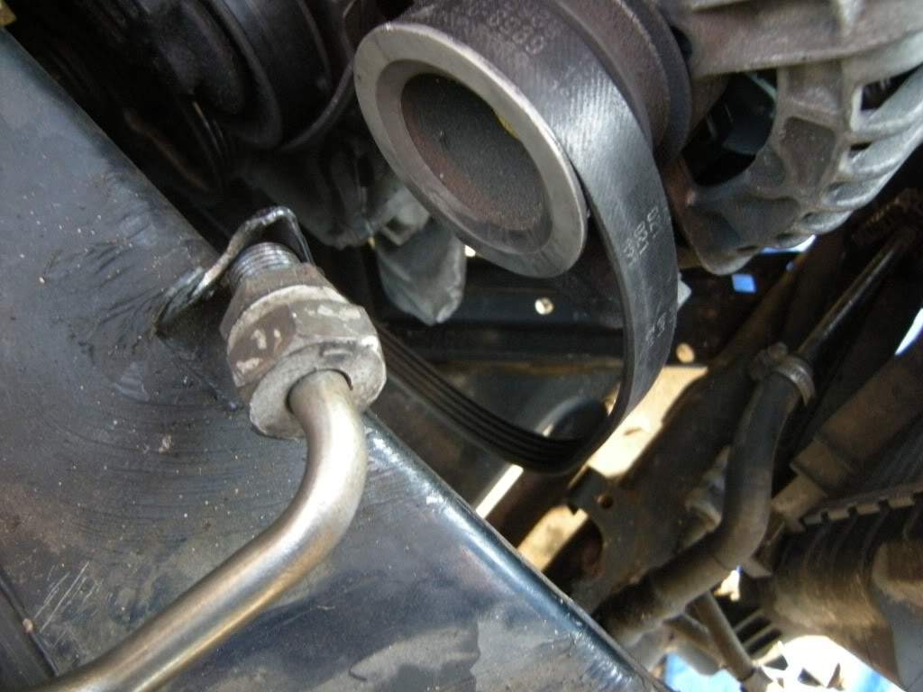 ai293.photobucket.com_albums_mm47_jaycalellvic_supercharger_DSCN3424.jpg