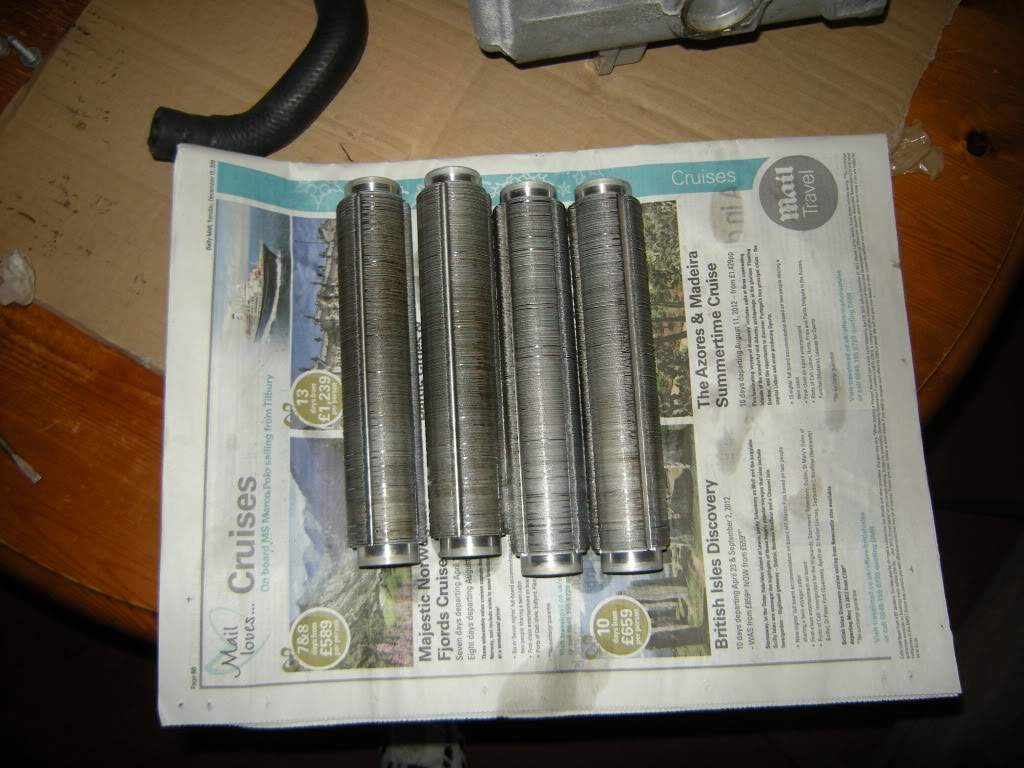 ai293.photobucket.com_albums_mm47_jaycalellvic_supercharger_DSCN3472.jpg