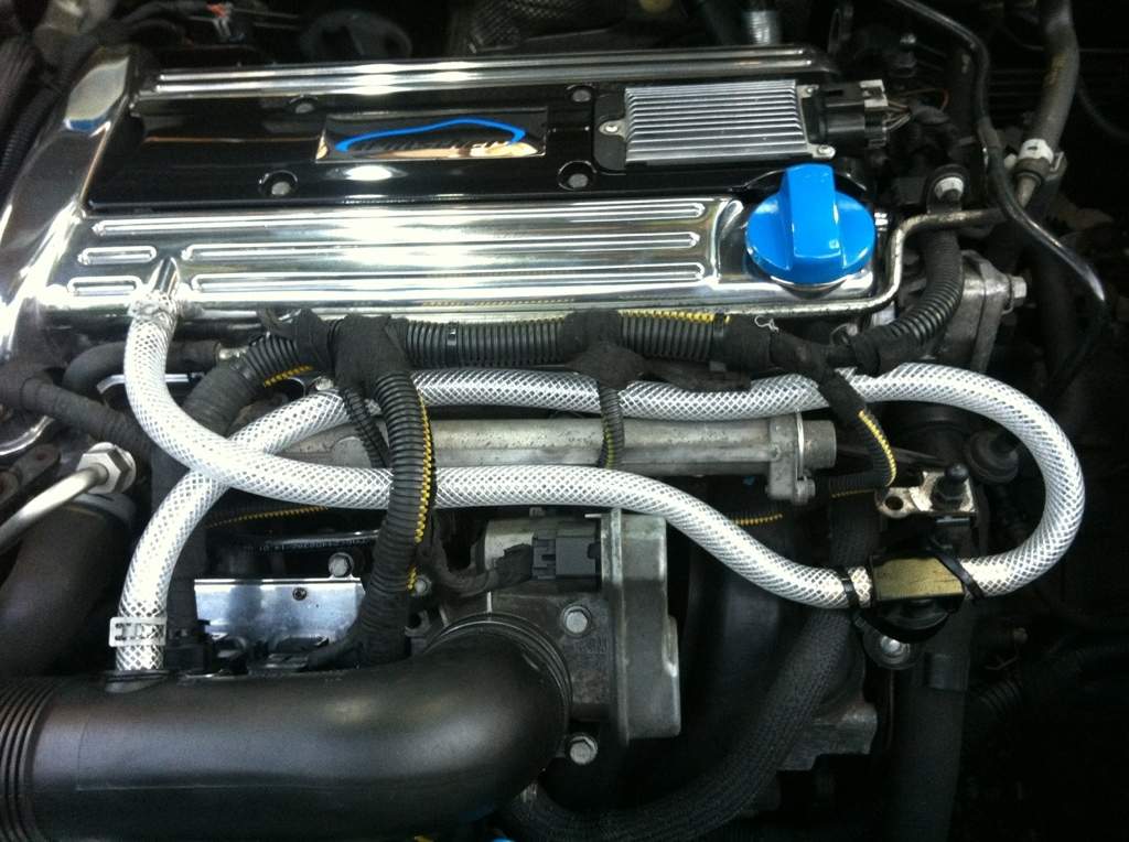 aimg.photobucket.com_albums_v402_leemarksmith_Vectra_20Engine_20Bling_7f9bd896.jpg