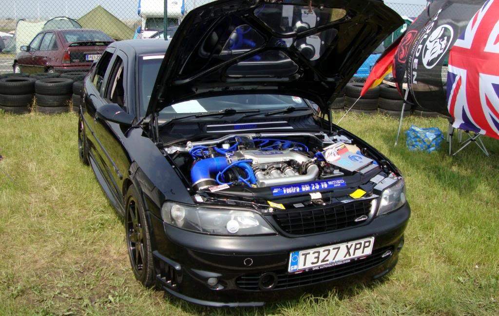 ai294.photobucket.com_albums_mm90_v6veccie_Oschersleben_202011_DSC01805.jpg