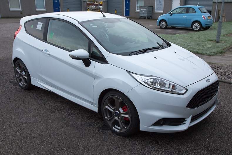 awww.polishedbliss.co.uk_blog_wp_content_uploads_2013_11_new_car_detail_01.jpg