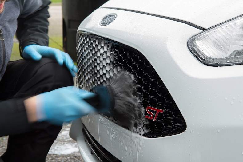awww.polishedbliss.co.uk_blog_wp_content_uploads_2013_11_new_car_detail_16.jpg