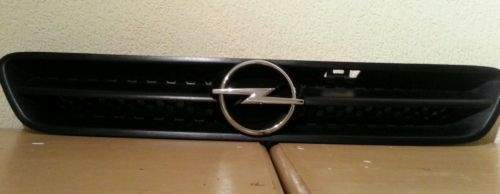 ai.ebayimg.com_t_Astra_mk4_opel_grille_grill_gsi_sri_coupe_van66971b376cf53a724f.jpg