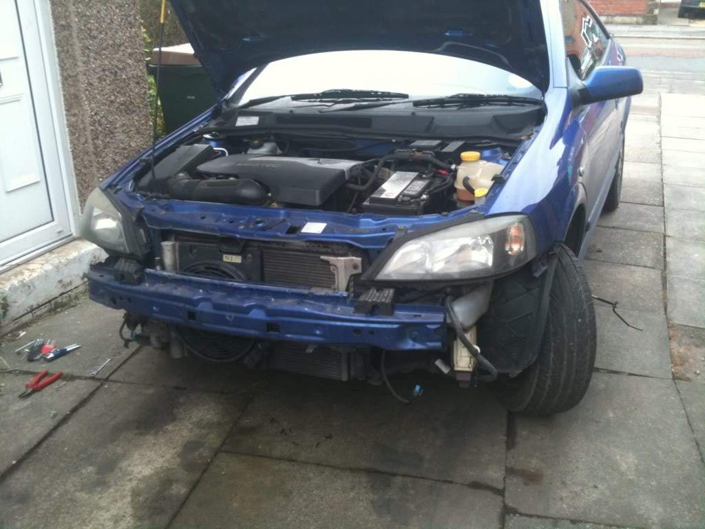 ai693.photobucket.com_albums_vv292_dewismotorsport_photo_2161.jpg