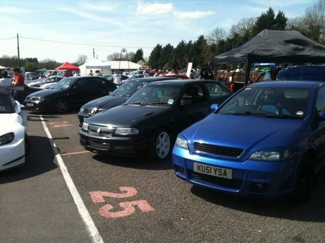 ai693.photobucket.com_albums_vv292_dewismotorsport_eefcede6.jpg