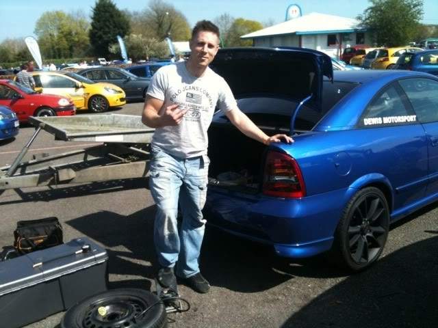ai693.photobucket.com_albums_vv292_dewismotorsport_3acafb0a.jpg