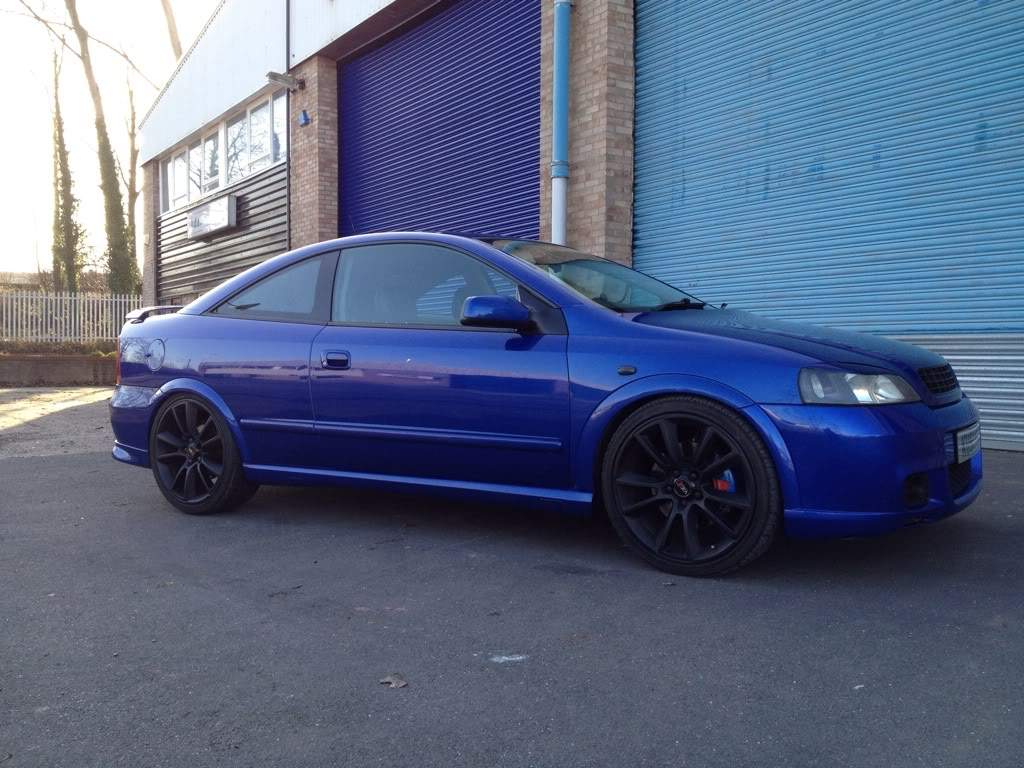 ai693.photobucket.com_albums_vv292_dewismotorsport_c6d740a8.jpg