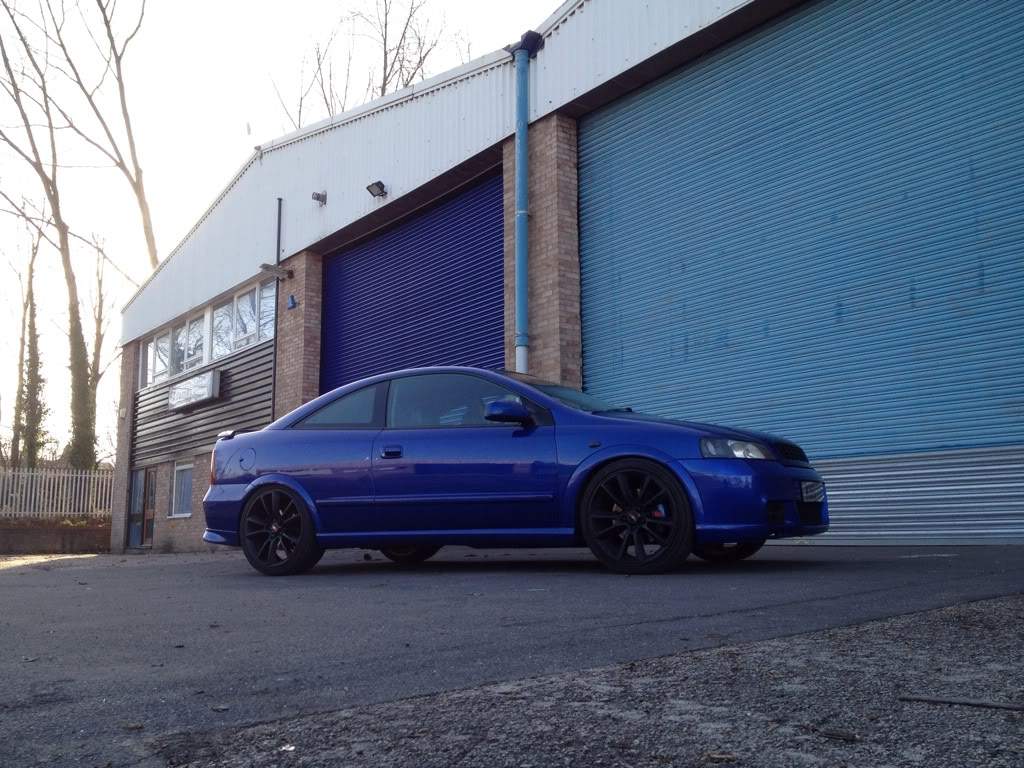 ai693.photobucket.com_albums_vv292_dewismotorsport_6a41ef09.jpg